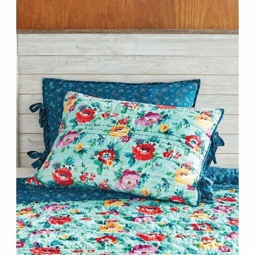 Set of 2 The Pioneer Woman Heritage Floral Quilted King Size Pillow Shams - Picture 2 of 2